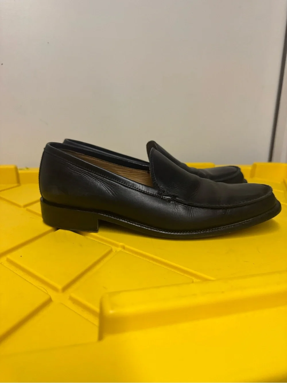 John Varvatos Men’s 8.5 Black Leather Loafers Made in Italy Dress Shoes